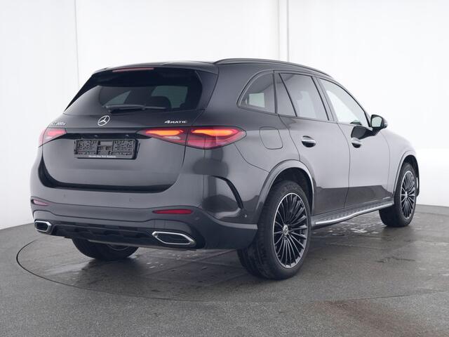 Mercedes-Benz GLC-KLASSE 300 e 4MATIC AMG Plug-In Hybride |AMG Line Premium | Night Pakket | 20 Inch AMG Velgen | Stuur en Stoelverwarming | Inclusief 24 maanden MB Certified garantie voor Europa.