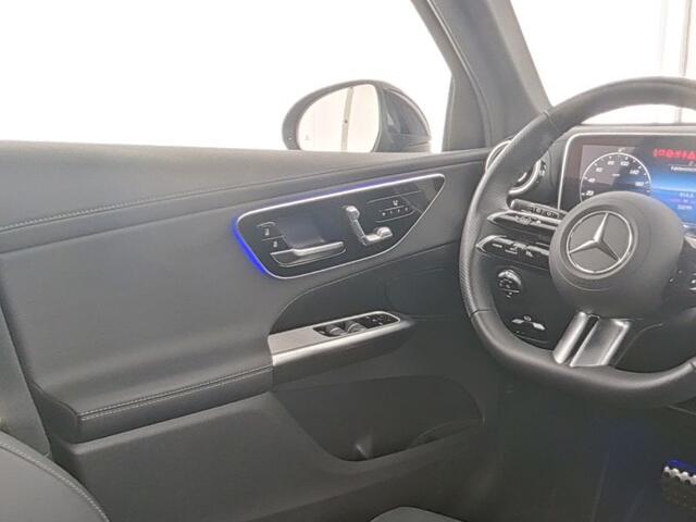 Mercedes-Benz GLC-KLASSE 300 e 4MATIC AMG Plug-In Hybride |AMG Line Premium | Night Pakket | 20 Inch AMG Velgen | Stuur en Stoelverwarming | Inclusief 24 maanden MB Certified garantie voor Europa.