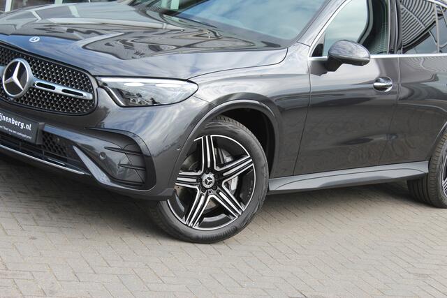 Mercedes-Benz GLC-KLASSE 300e 4MATIC AMG Line | Burmester | Pano | Trekhaak | 360 camera