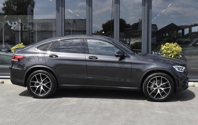 Mercedes-Benz GLC-KLASSE Coupé 300e 4MATIC Business Solution AMG Luchtvering BTW