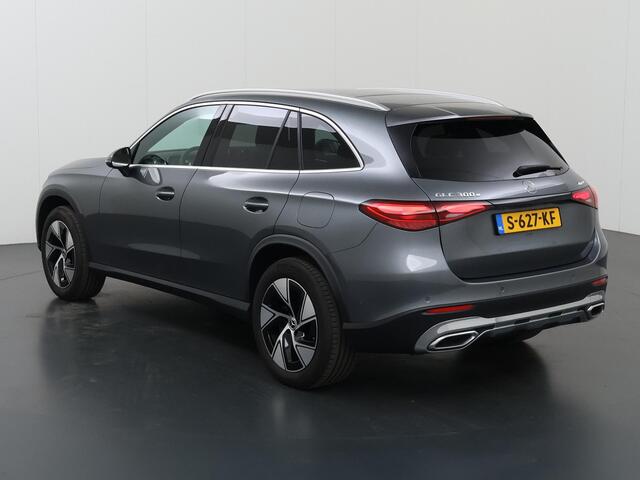 Mercedes-Benz GLC-KLASSE 300e 4MATIC Luxury Line | Memory | Stoelverwarming | Achteruitrijcamera | Sfeerverlichting |