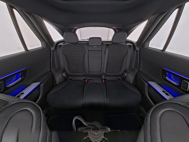 Mercedes-Benz GLC-KLASSE 300 e 4MATIC AMG Plug-In Hybride AMG Line Premium Plus | Night Pakket | Trekhaak | Rijassistentiepakket plus | Panorama Schuif-Kanteldak.