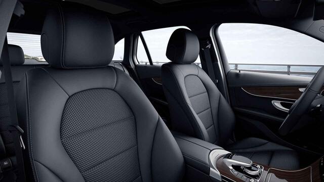 Mercedes-Benz GLC-KLASSE 220 d 4MATIC Business Solution | Panoramadak | Trekhaak | Achteruitrijcamera | Stoelverwarming |