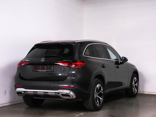 Mercedes-Benz GLC-KLASSE 300 e 4MATIC Plug-In Hybride Edition Avantgarde | Trekhaak | Alarm | Stuur en Stoelverwarming | Memory Voorstoelen. Inclusief 24 maanden MB Certified garantie voor Europa.