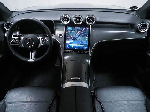Mercedes-Benz GLC-KLASSE 300 e 4MATIC Plug-In Hybride Edition Avantgarde | Trekhaak | Alarm | Stuur en Stoelverwarming | Memory Voorstoelen. Inclusief 24 maanden MB Certified garantie voor Europa.