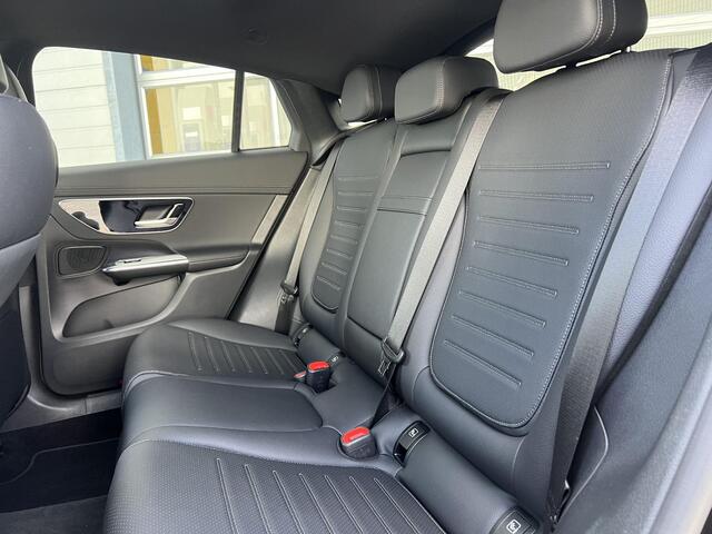 Mercedes-Benz GLC-KLASSE Coupé 300e 4MATIC AMG Line