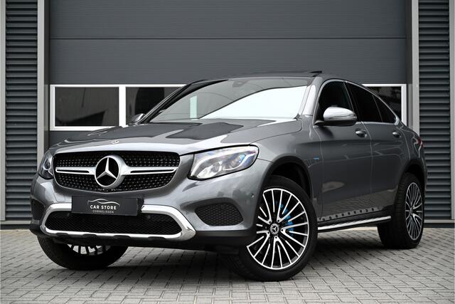 Mercedes-Benz GLC-KLASSE Coupé 350e 4MATIC / SCHUIFDAK / LEDER / MEMORY / CAMERA / SFEERVERLICHTING / TREKHAAK