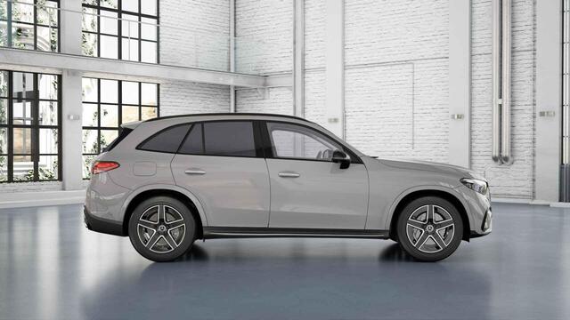 Mercedes-Benz GLC-KLASSE 300e 4MATIC AMG Line | MANUFAKTUR Alpin Grau | Premium plus | Trekhaak | Treeplanken |