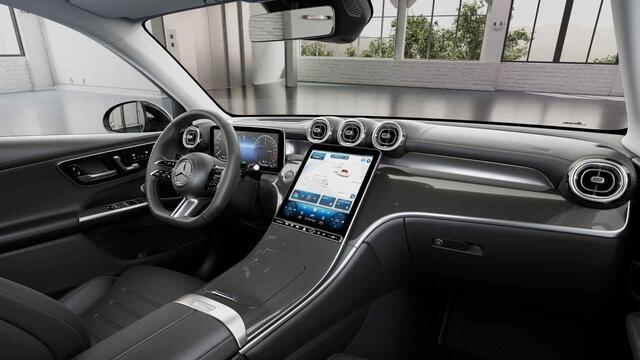 Mercedes-Benz GLC-KLASSE 300e 4MATIC AMG Line | MANUFAKTUR Alpin Grau | Premium plus | Trekhaak | Treeplanken |
