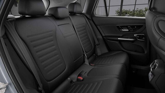 Mercedes-Benz GLC-KLASSE 300e 4MATIC AMG Line | MANUFAKTUR Alpin Grau | Premium plus | Trekhaak | Treeplanken |