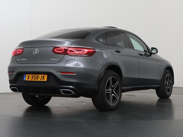 Mercedes-Benz GLC-KLASSE Coupé 300e 4MATIC Premium Plus | Navigatie | Parkeercamera | Stoelverwarming | Keyless Go |