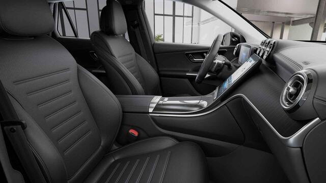 Mercedes-Benz GLC-KLASSE 300e 4MATIC AMG Line | Panoramadak | Trekhaak | Memory | Stoelkoeling |