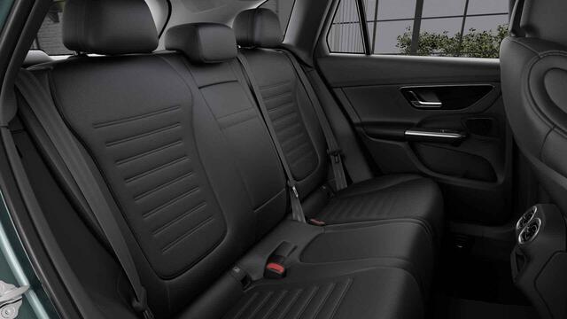 Mercedes-Benz GLC-KLASSE 300e 4MATIC AMG Line | Panoramadak | Trekhaak | Memory | Stoelkoeling |
