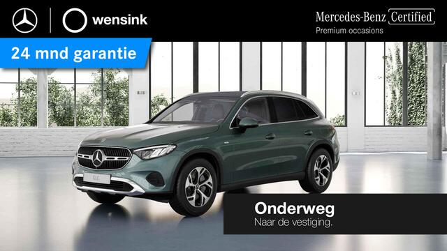 Mercedes-Benz GLC-KLASSE 300e 4MATIC Luxury Line | Panoramadak | Trekhaak | Winter pakket |