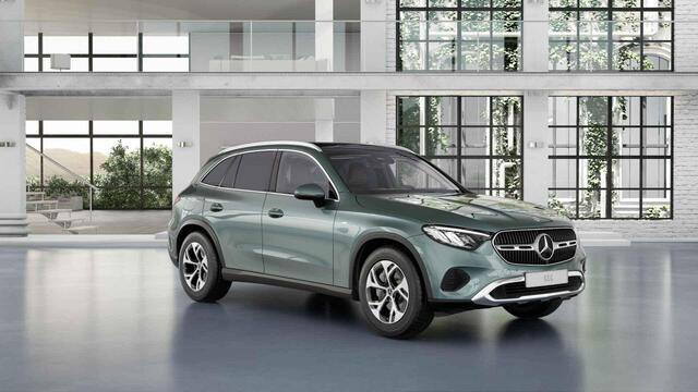 Mercedes-Benz GLC-KLASSE 300e 4MATIC Luxury Line | Panoramadak | Trekhaak | Winter pakket |