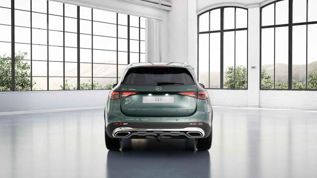 Mercedes-Benz GLC-KLASSE 300e 4MATIC Luxury Line | Panoramadak | Trekhaak | Winter pakket |