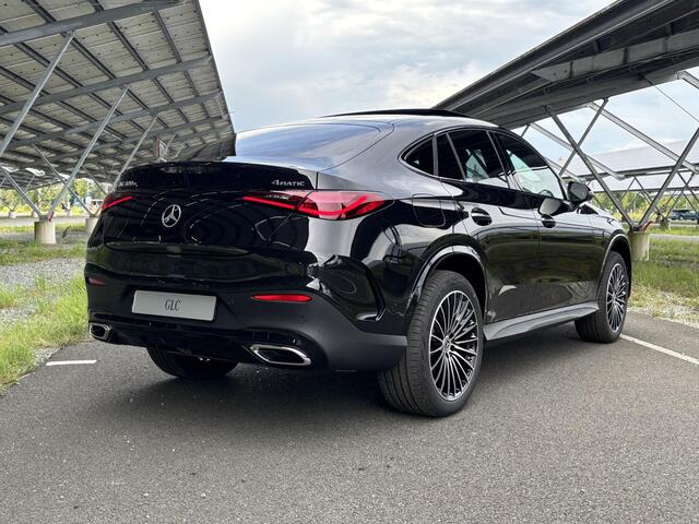 Mercedes-Benz GLC-KLASSE 400 e 4MATIC Coupé Sport Edition | Night | Panoramadak | Trekhaak | Memory stoelen | Sfeerverlichting | 360 camera |