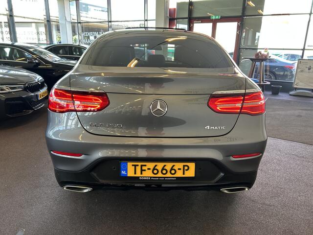 Mercedes-Benz GLC-KLASSE Coupé 250 4MATIC Premium Plus | Panoramadak | Origineel Nederlands | 360 Camera | Memory seats | Adaptief onderstel | Navigatie | Cruise control | Climate control | Stoelverwarming | Lederen bekleding