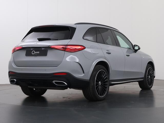 Mercedes-Benz GLC-KLASSE 300e 4MATIC AMG Line | Alpin grau MANUFAKTUR | Premium | 20 inch | Panoramadak | Trekhaak |