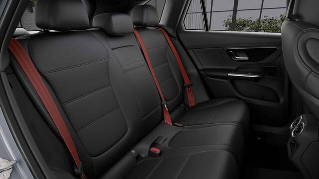 Mercedes-Benz GLC-KLASSE 300e 4MATIC AMG Line | Night | Massage | Panoramadak | Trekhaak | Keyless |