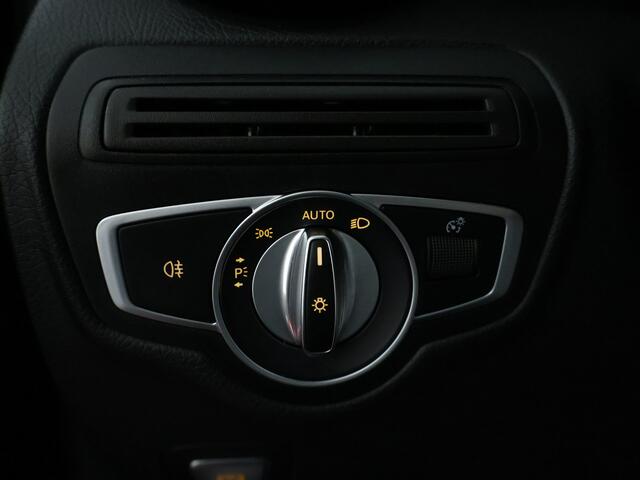 Mercedes-Benz GLC-KLASSE 200 Business Solution Limited | Trekhaak | Stoelverwarming | Cruise Control | Inclusief 24 maanden MB Certified garantie voor Europa.