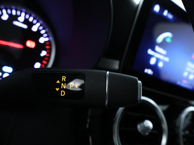 Mercedes-Benz GLC-KLASSE 200 Business Solution Limited | Trekhaak | Stoelverwarming | Cruise Control | Inclusief 24 maanden MB Certified garantie voor Europa.