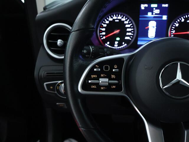Mercedes-Benz GLC-KLASSE 200 Business Solution Limited | Trekhaak | Stoelverwarming | Cruise Control | Inclusief 24 maanden MB Certified garantie voor Europa.