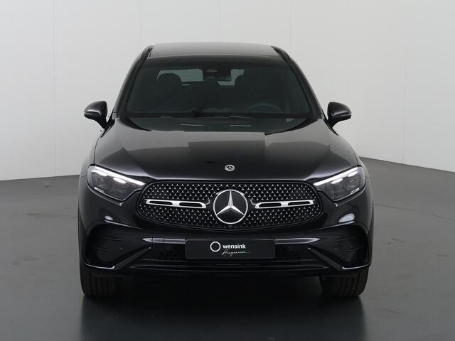 Mercedes-Benz GLC-KLASSE 300e 4MATIC Sport Edition | Panoramaschuifdak | Premium paket | Night | Burmester | Trekhaak
