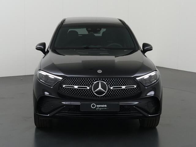 Mercedes-Benz GLC-KLASSE 400e 4MATIC Sport Edition | Night | Panoramadak | Airmatic | Rijassistentiepakket + | Burmester | Memory stoelen | 360 camera | Trekhaak |