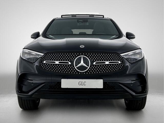 Mercedes-Benz GLC-KLASSE Coupé 400e 4MATIC Sport Edition | Nightpakket | Premium pakket | Trekhaak | AMG spoiler | Parkeerpakket met 360°-camera | DIGITAL LIGHT |