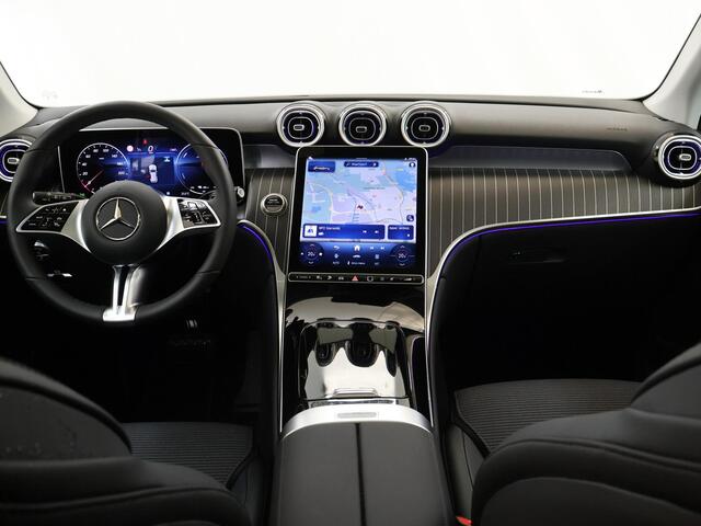 Mercedes-Benz GLC-KLASSE 300e 4MATIC Luxury Line | Trekhaak | Panoramadak | Navigatie | Keyless Go |