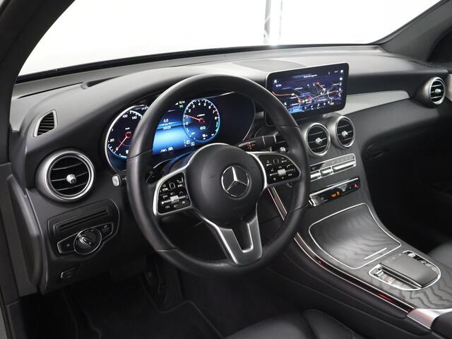 Mercedes-Benz GLC-KLASSE Coupé 300e 4MATIC Premium Plus | Navigatie | Parkeercamera | Stoelverwarming/verkoeling | Keyless Go |