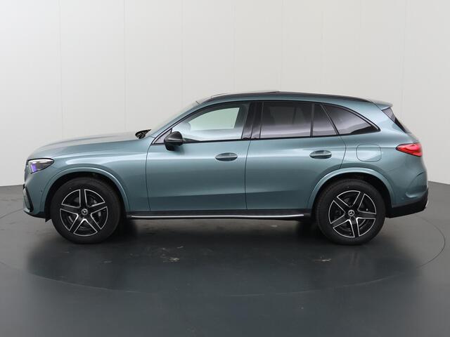 Mercedes-Benz GLC-KLASSE 300e 4MATIC AMG Line | Massage | Panoramadak | Trekhaak | Premium pakket |