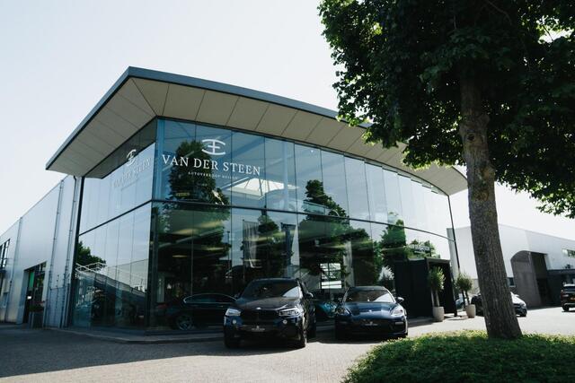 Mercedes-Benz GLC-KLASSE 300e 4MATIC Premium Plus Panoramadak | Trekhaak