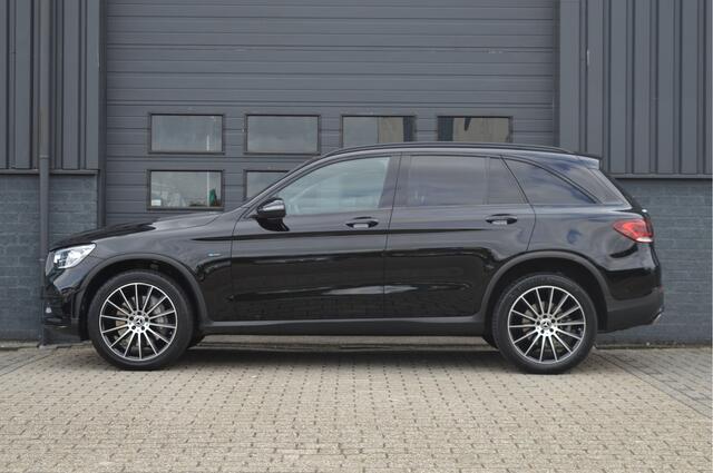 Mercedes-Benz GLC-KLASSE 300e 4MATIC | AMG | PANO | BURMESTER | CAMERA |