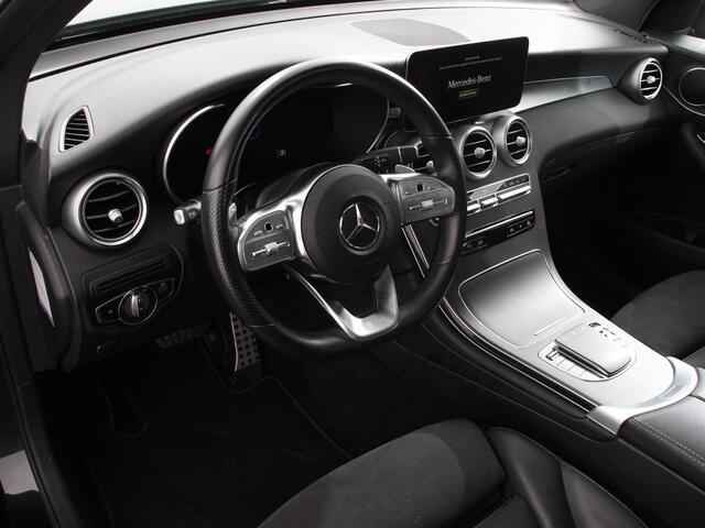 Mercedes-Benz GLC-KLASSE 300e 4MATIC AMG Line PHEV Mercedes-Benz GLC-klasse 300e 4MATIC AMG Line | Panoramadak | 360* Camera | Ambiente Verlichting | 19 Inch Lichtmetalen Velgen |