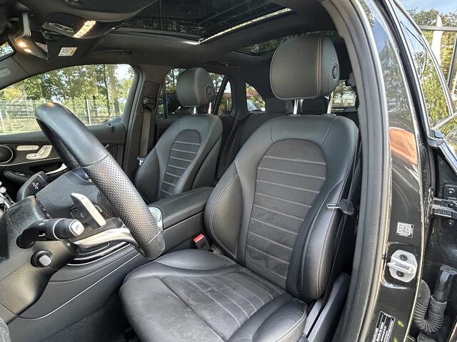 Mercedes-Benz GLC-KLASSE 300e AMG // 16.300km !! // Trekhaak // Panoramadak // 360 Camera // Memory Stoelen // Headup // Distronic