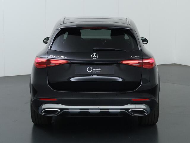 Mercedes-Benz GLC-KLASSE 300e 4MATIC Luxury Line | Panoramadak | Trekhaak | Memory | Distronic |