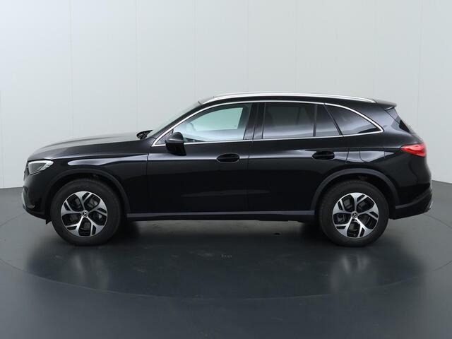 Mercedes-Benz GLC-KLASSE 300e 4MATIC Luxury Line | Panoramadak | Trekhaak | Memory | Distronic |