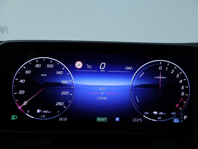 Mercedes-Benz GLC-KLASSE Coupé 300e 4MATIC AMG Line | Trekhaak | Panorama Dak | Stuur- en Stoelverwarming | Digital Light | 360 gr Camera | Memory | Inclusief 24 maanden Mercedes-Benz Certified garantie voor Europa.