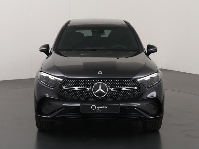 Mercedes-Benz GLC-KLASSE 400e 4MATIC Sport Edition | 360 Camera | Panoramadak | Digital Light | Elektrische Stoelen Met Memory | Night Pakket | Keyless Go Pakket |