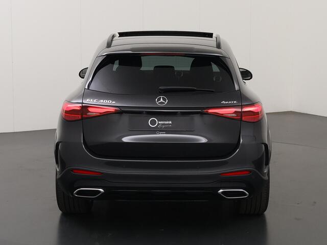 Mercedes-Benz GLC-KLASSE 400e 4MATIC Sport Edition | 360 Camera | Panoramadak | Digital Light | Elektrische Stoelen Met Memory | Night Pakket | Keyless Go Pakket |