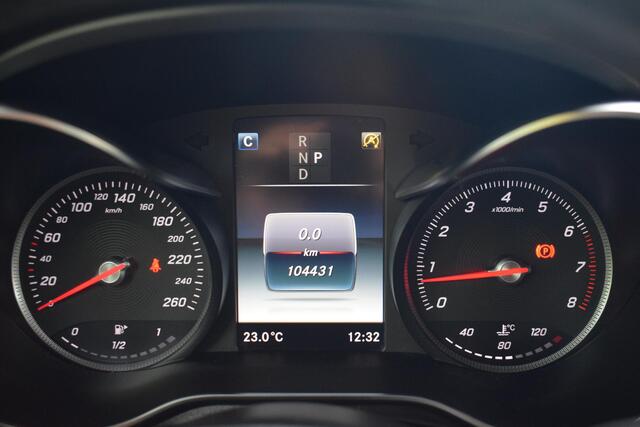 Mercedes-Benz GLC-KLASSE 250 4MATIC AMG Premium met Trekhaak/Cam/Led/Leder