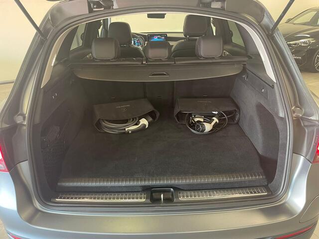 Mercedes-Benz GLC-KLASSE 300e 4MATIC AMG Line | PANO | BURMESTER | CARPLAY | 360 CAMERA |