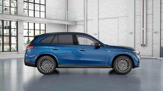 Mercedes-Benz GLC-KLASSE 300e 4MATIC Sport Edition | Panoramaschuifdak | Premium pakket | Nightpakket | Trekhaak | 360° camera | Dodehoekassistent | DIGITAL LIGHT |