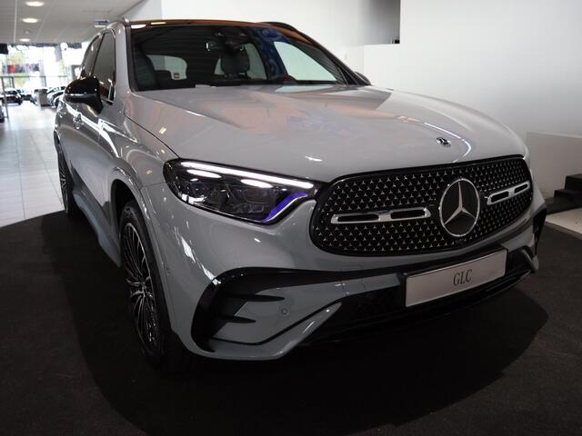 Mercedes-Benz GLC-KLASSE 300e 4MATIC Sport Edition | Panoramaschuifdak | Premium Plus | Night | Rijassistentiepakket Plus | Burmester | Trekhaak