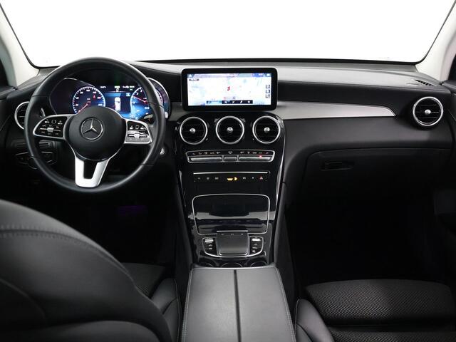 Mercedes-Benz GLC-KLASSE 300e 4MATIC Premium Plus | AMG | Trekhaak | Burmester | Headup | LED koplampen |