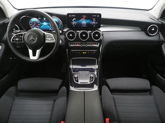 Mercedes-Benz GLC-KLASSE 300e 4MATIC | Virtual | Camera | LED | Stoelverwarming | DAB | Cruise