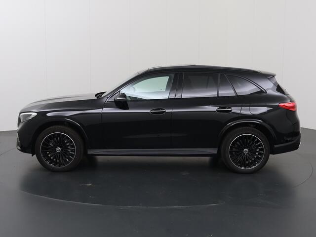 Mercedes-Benz GLC-KLASSE 300e 4MATIC AMG Line | Nappaleder bruin | Burmester | Carbon | Winter pakket | Night pakket | Panoramadak | Trekhaak |