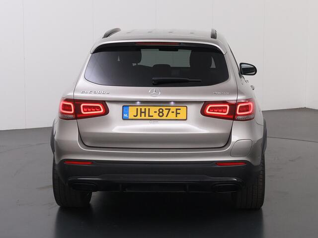 Mercedes-Benz GLC-KLASSE 300e 4MATIC Business Solution AMG | Night pakket | Elektrische trekhaak | Apple carplay/Android auto | Advanced audio | Sfeerverlichting